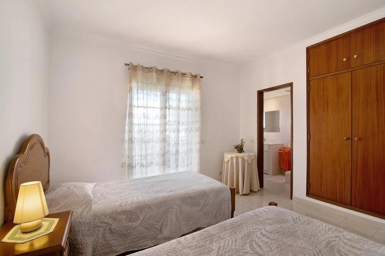Apartamentos Arcadia - Ro-Ro Guia  0*, Guia (Faro) Portugal